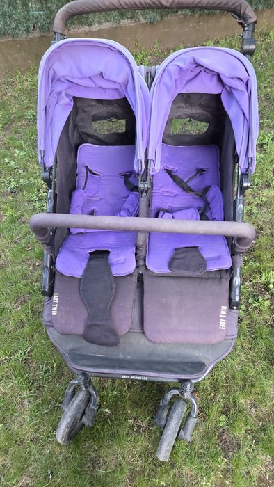 Бебешка количка за близнаци