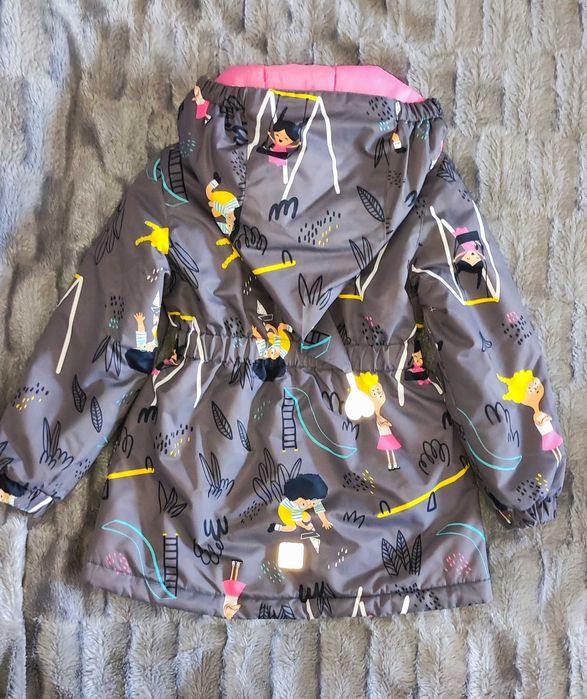 Куртки демисезонные на девочку