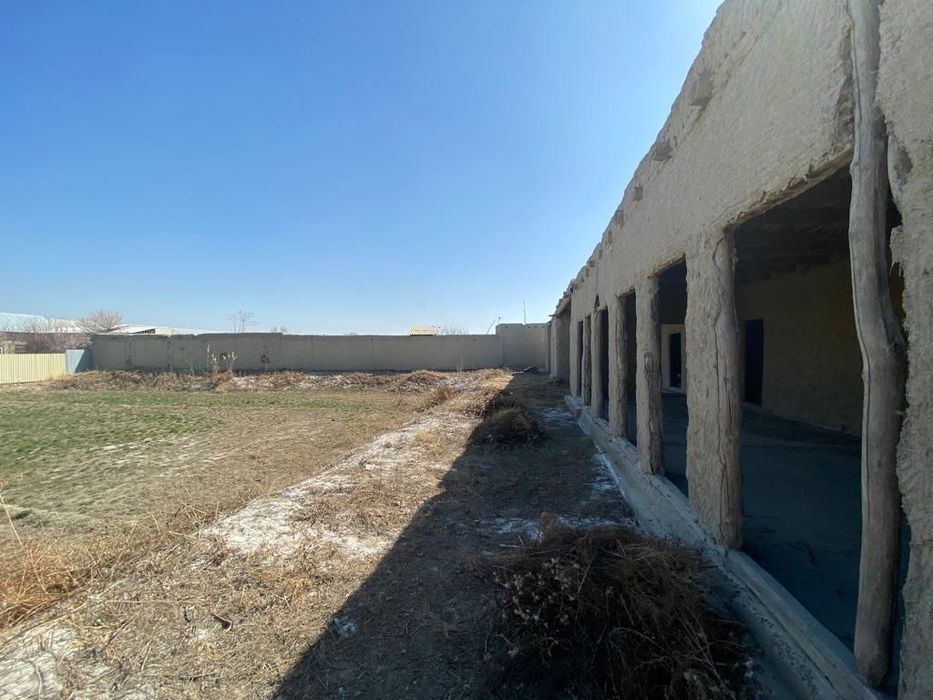 Yer uchastka sotiladi