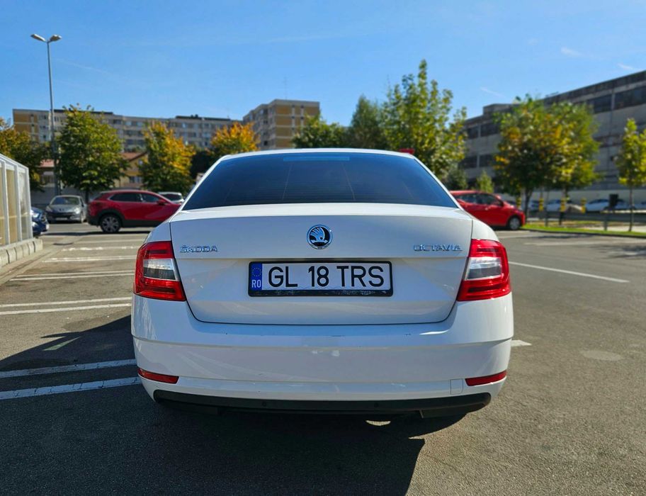 SKODA Octavia 2019 — imagine 4