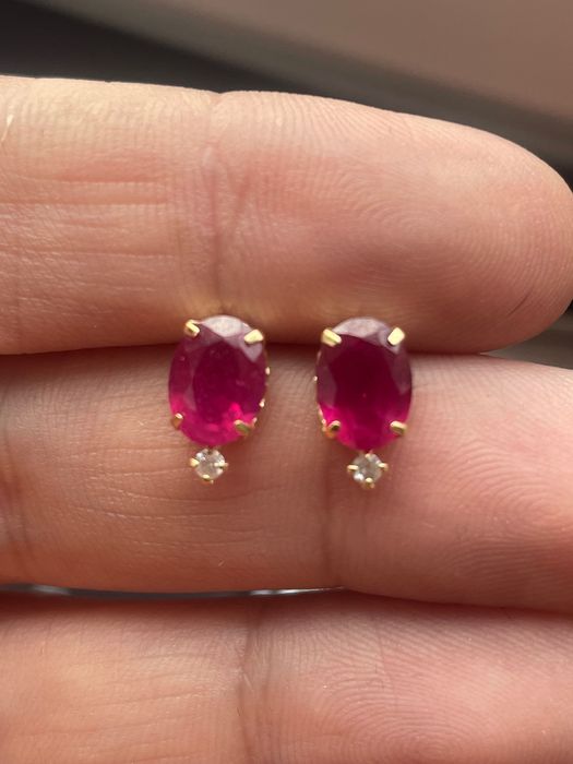 Cercei din aur 18k cu rubine si diamante naturale