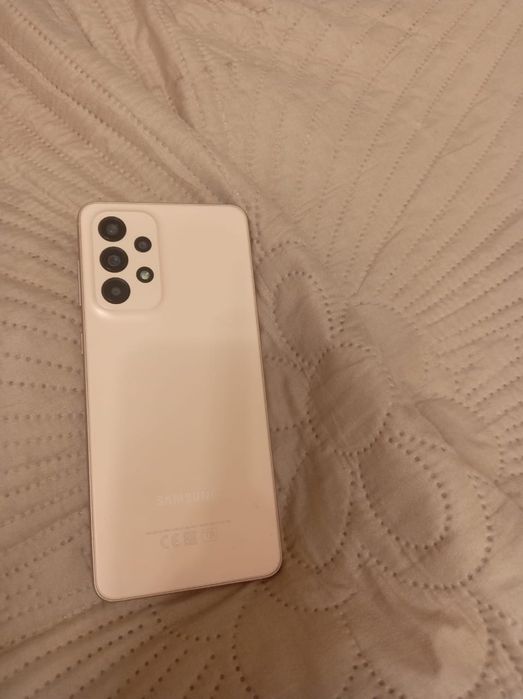 Продам самсунг а 33