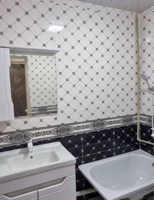 Сдается квартира посутчно  в центре караганды
