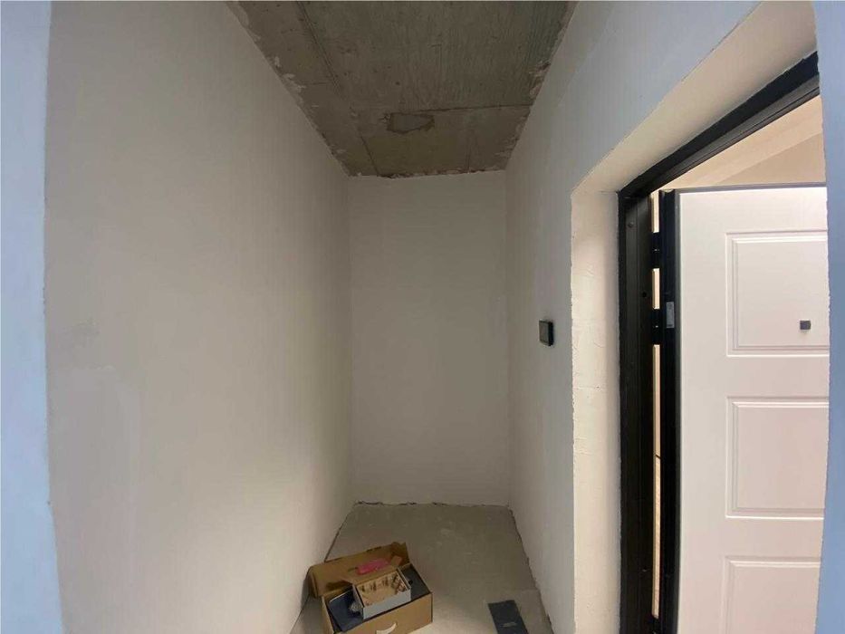 продается 2 комнатная студия