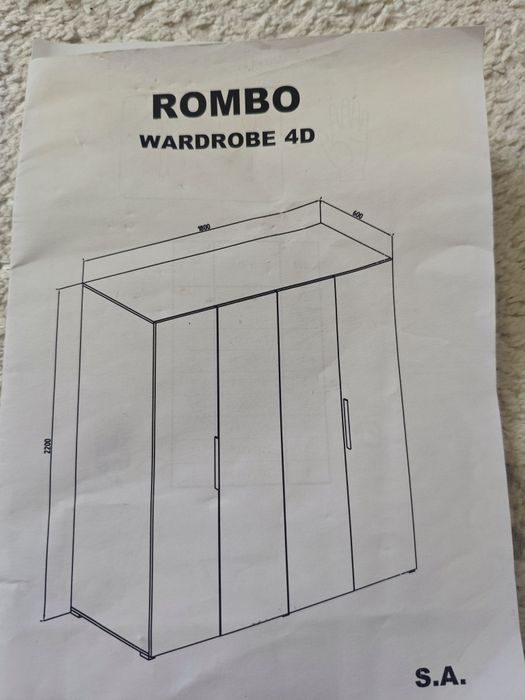 Срочно продажа Шкафа