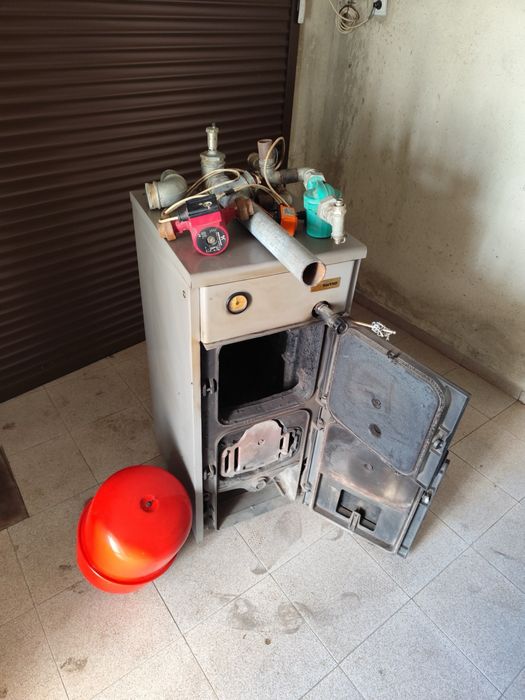 Котел на твърдо гориво