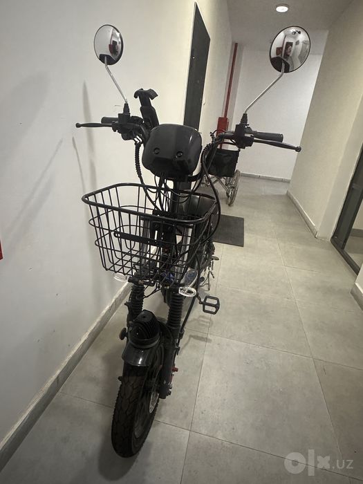 Elektoro skuter velosipet