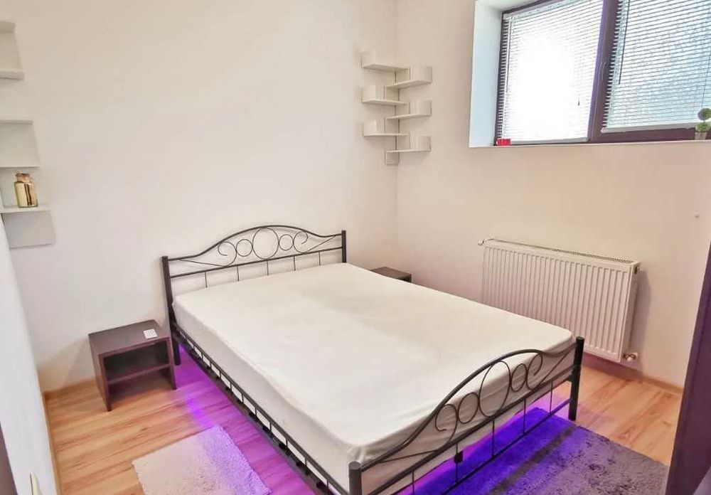 Дава се под наем Двустаен апартамент в Пловдив, Каменица 2 - 60 кв.м за 285.6 € - Снимка #1