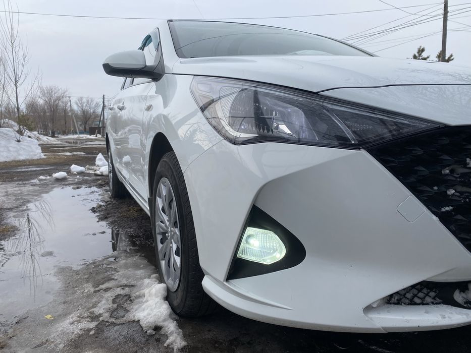 Продам HUNDAI AKCENT 2020 года,пробег 102000 км, в отличном состоянии