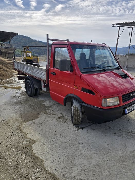 Самосвал ивеко iveco