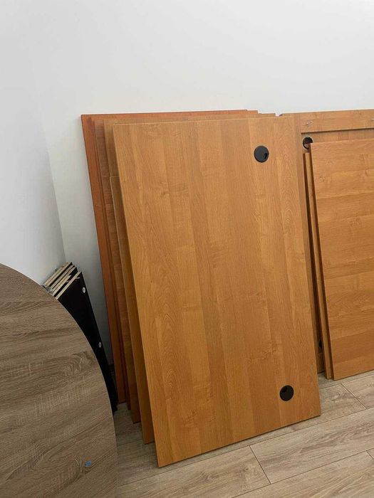 Продаются офисные столы