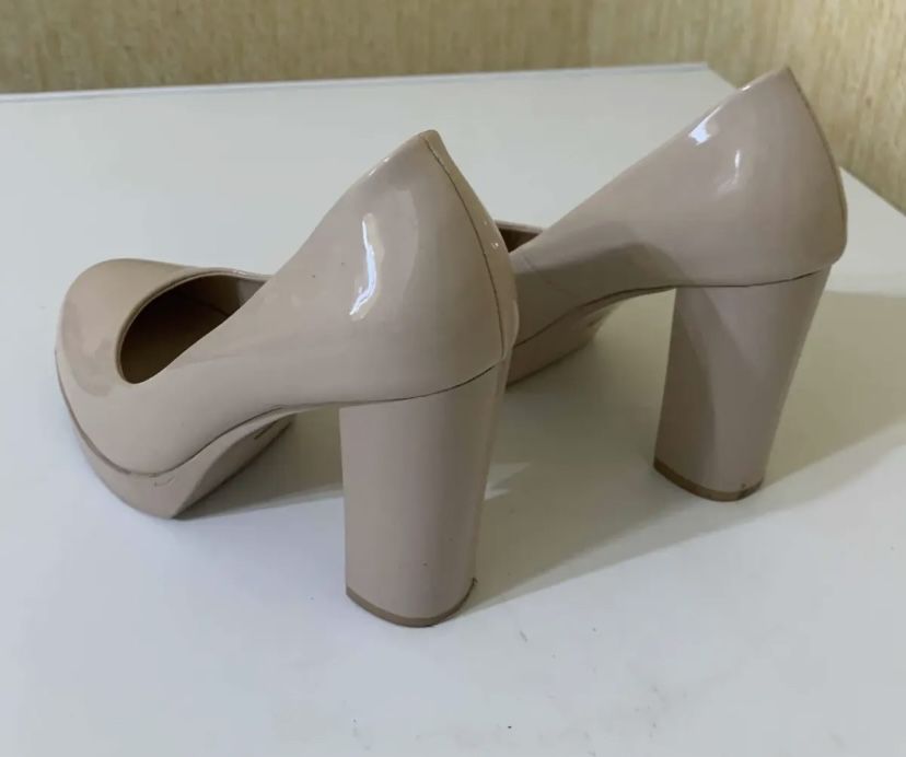 Женские туфли