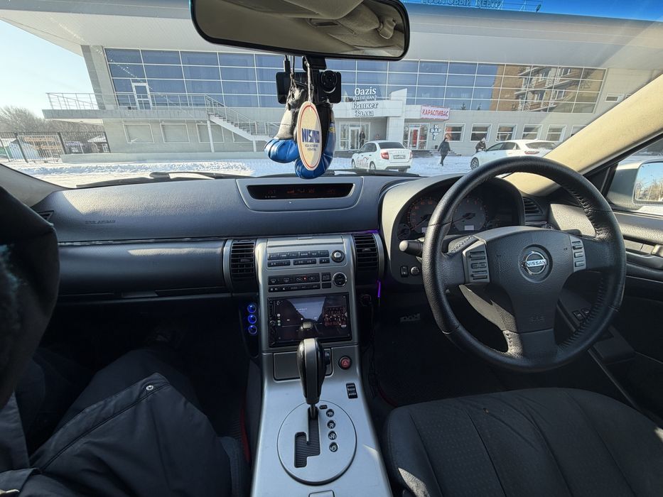 Nissan skyline coupe 2003