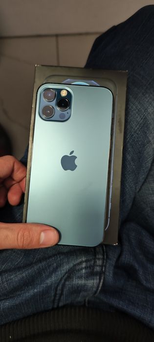 Iphone 12 pro.     80 yomkisi