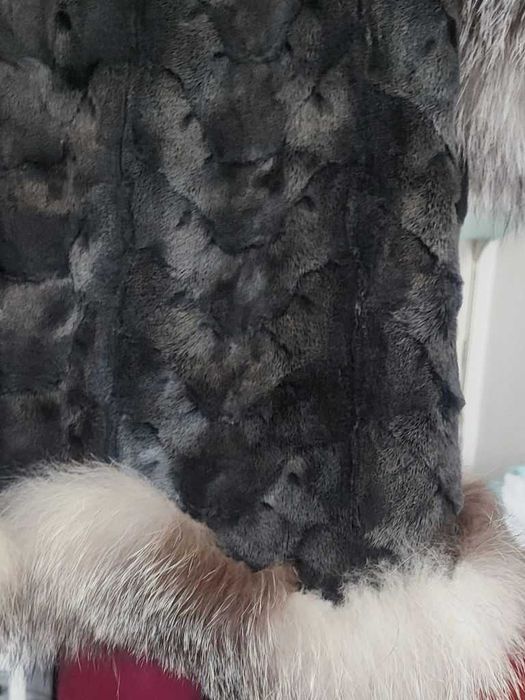 Haina lux blana naturala Vizon si Vulpe Argintie, marime 44-46, Campina PH - Ca noua