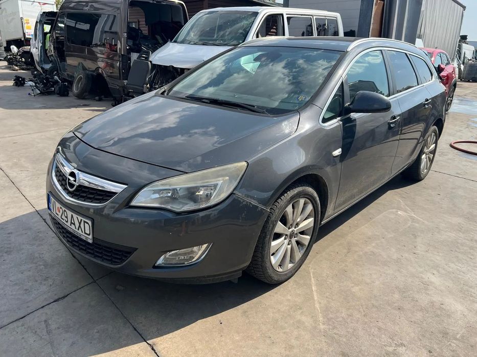 Oglinda opel astra j cod culoare z177