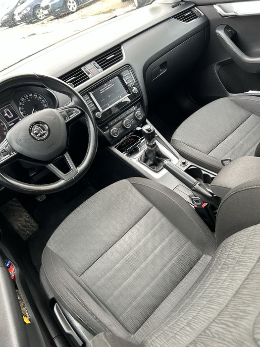 Skoda octavia 2.l 2017