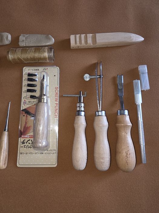 Набор инструментов для работы с кожей (Leather Craft Tools) – новый