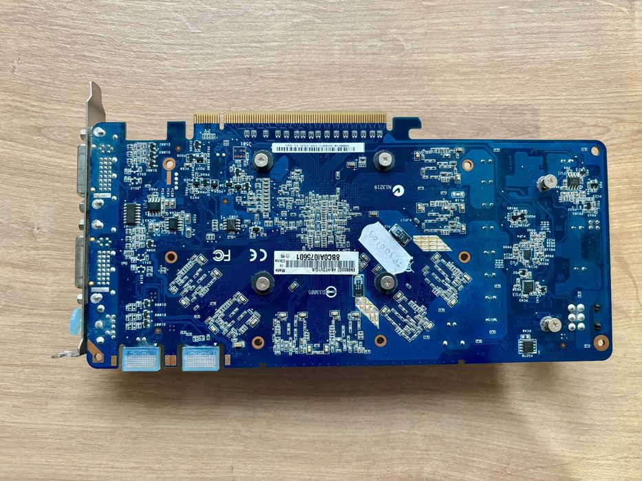 Placă video ASUS GeForce 9800 GT 1GB GDDR3