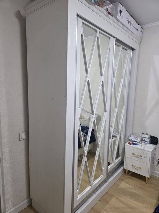 Спальный гарнитур 80000