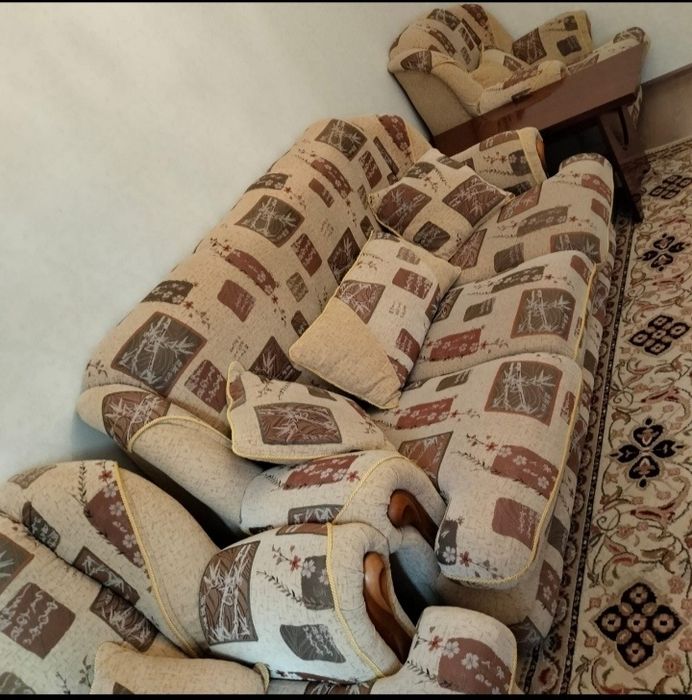 Мягкий уголок. Диван и кресла