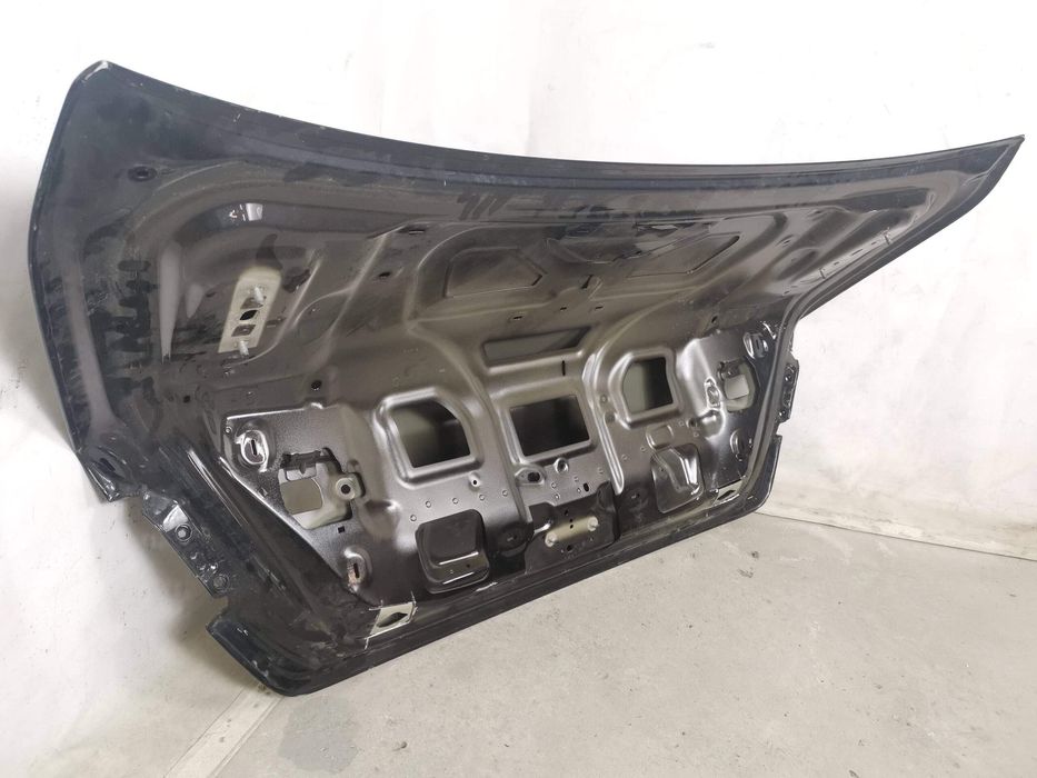 Хаион Капак Заден Капак Ауди А8 Д4/4Х [ - ] С8 Оригинален Повреден / A