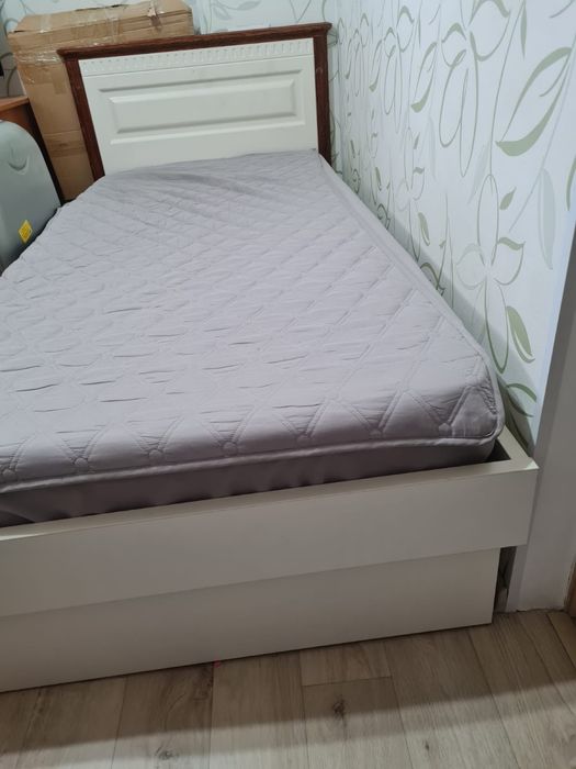 Продается кровать