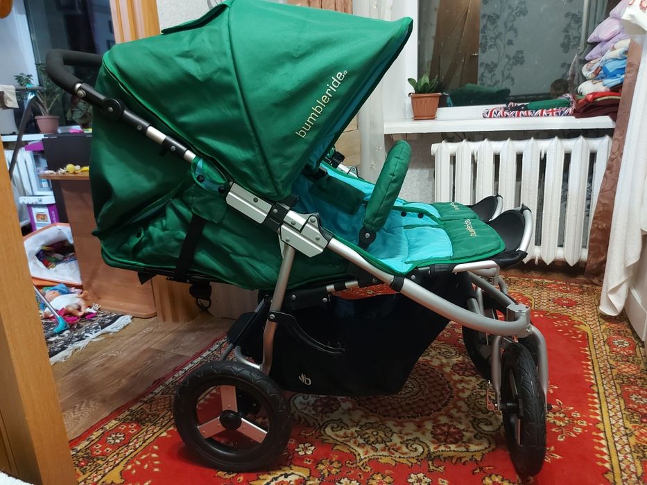 Коляска для двойни