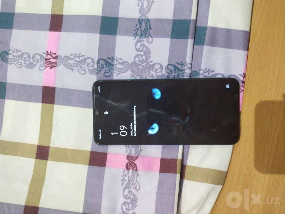 Telefon sotiladi