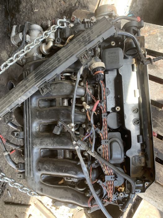 Chiulasa  chiuloasa completa 3.0d cod motor m57