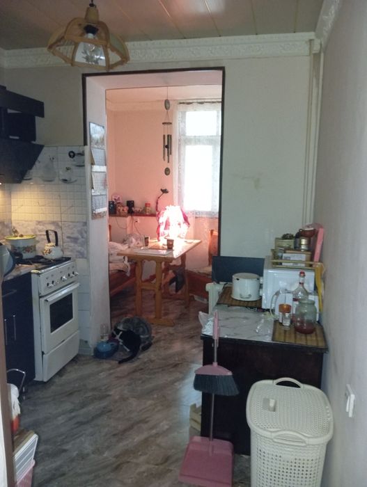 Продается 3 комнатная квартира.