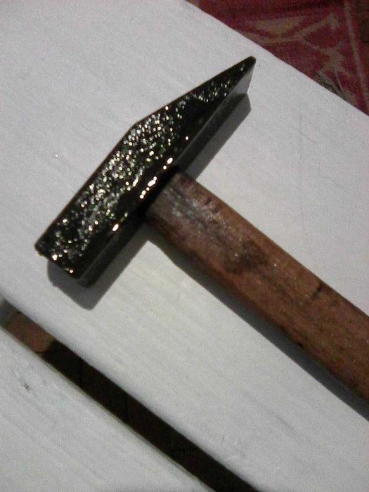 Продавам  вретена и др.