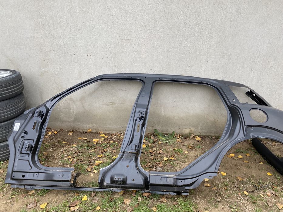 Panou lateral stanga Mini Countryman R60