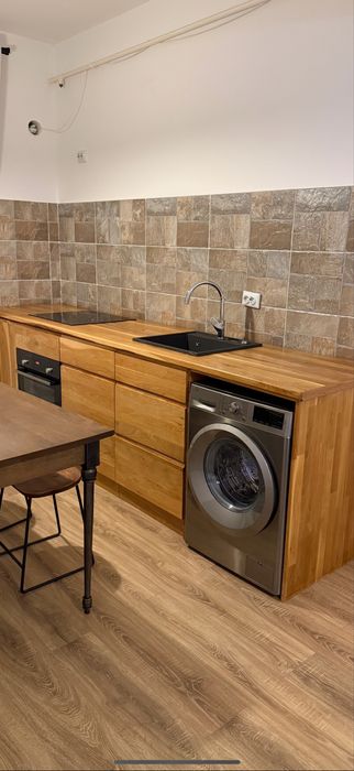 Cazare in Regim Hotelier ap 1-2 cam Iasi Centru Palas