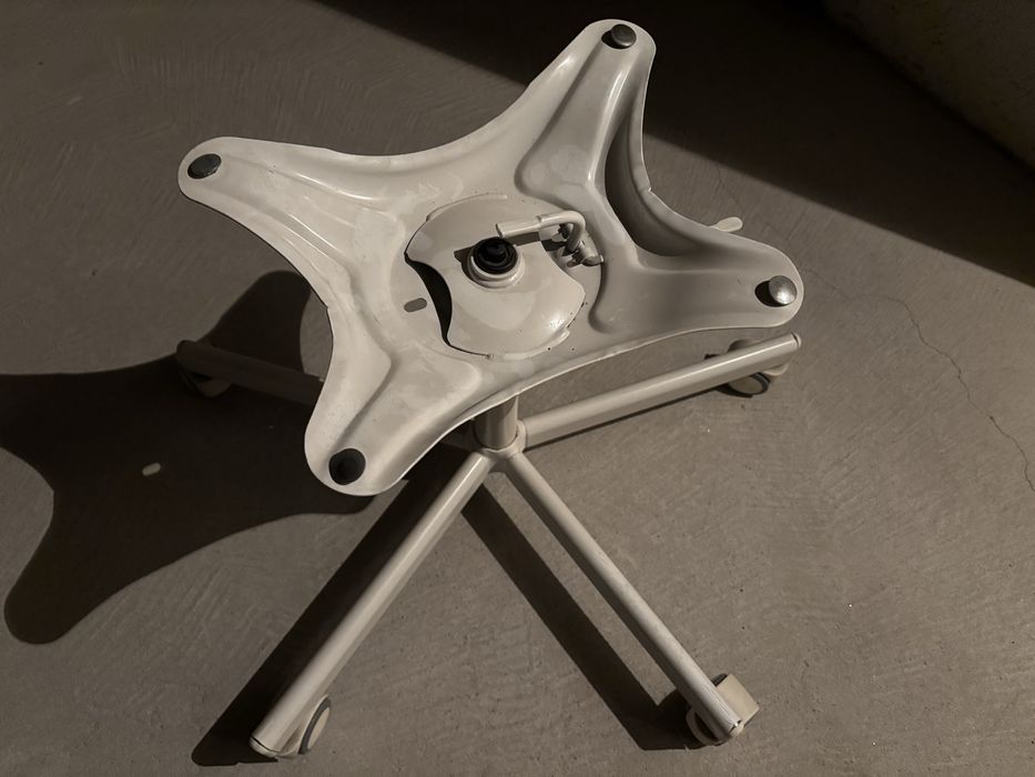 Рамка ÖRFJÄLL за въртящ стол Икеа