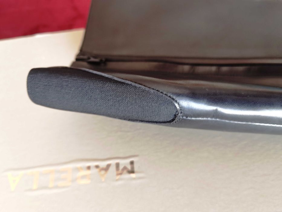 Черни ботуши MARELLA Delfino