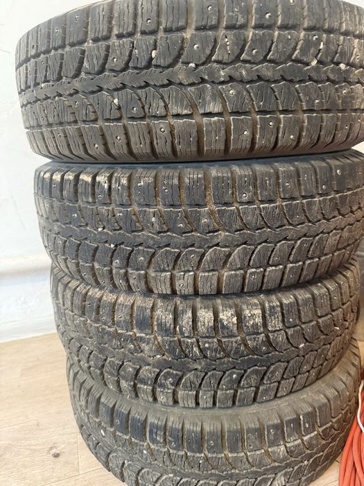 Продам шины ыыыыыыыыыы