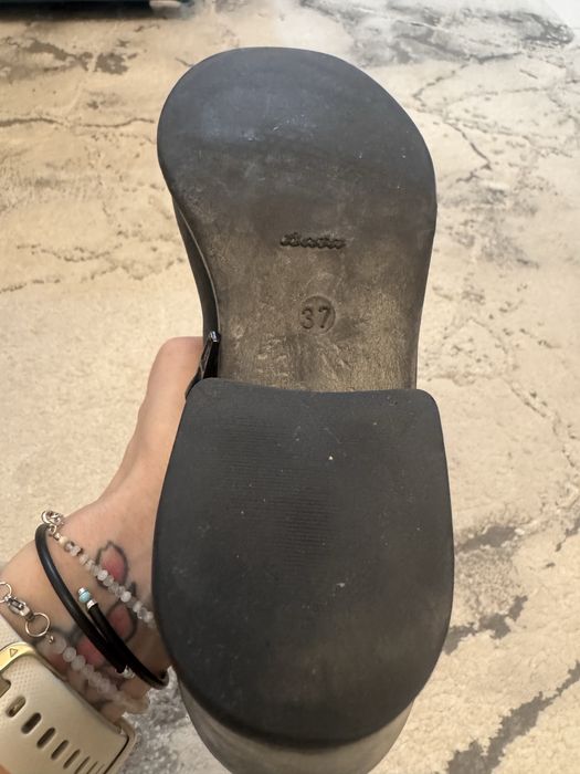 Ghete piele Bata marimea 37