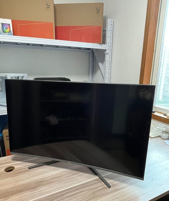 Монитор 40 дюймов 164герц срочно