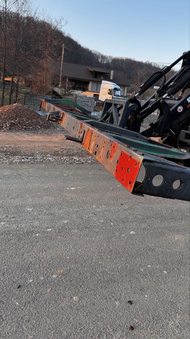 Vand sasiu și axă ideal pt remorcă sau platformă