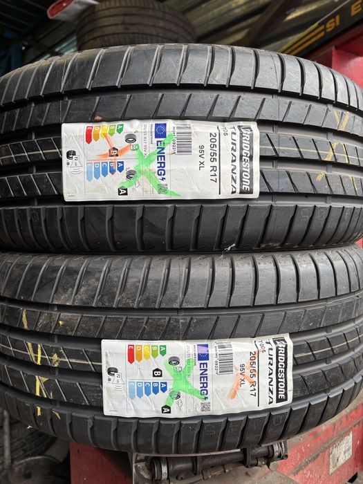 205/55/17 Bridgeston Turanza T005