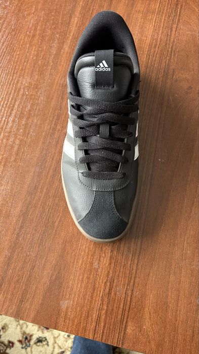 Кроссовки Adidas