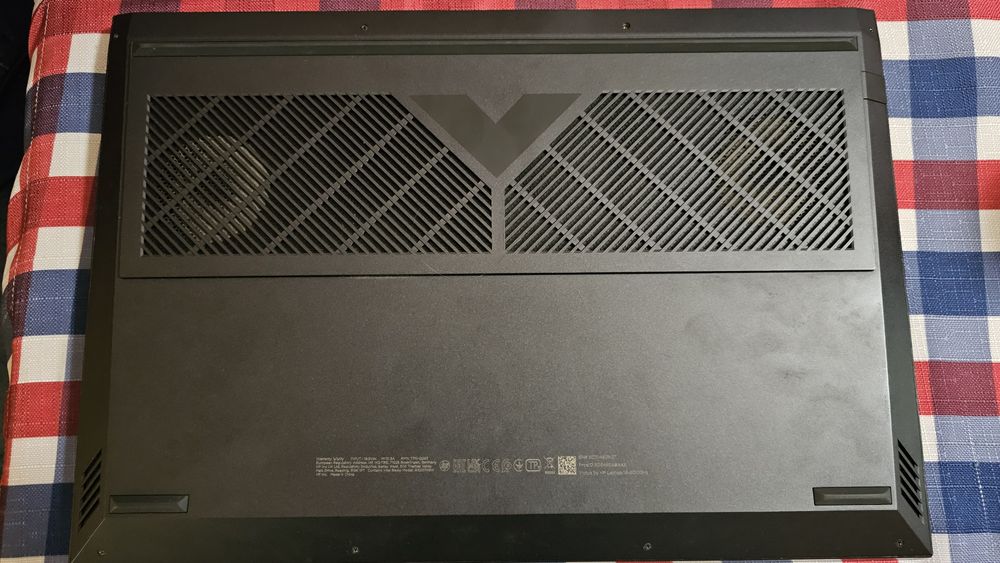 Лаптоп HP Victus