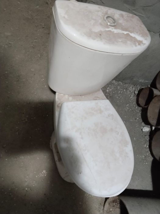 Унитаз рабочий б/у