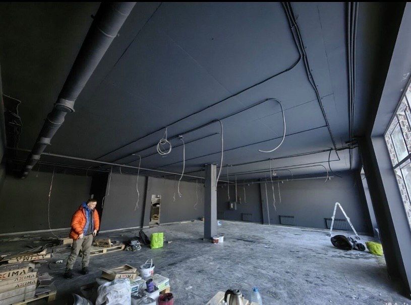 Покраска потолков