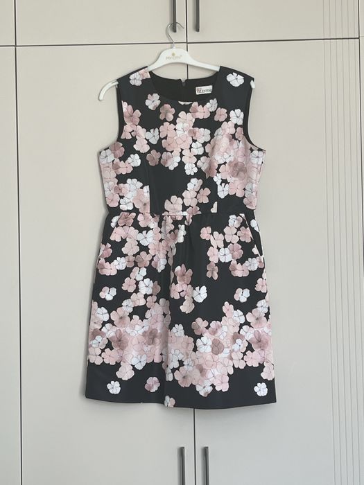 Платье Red Valentino 5000тг.