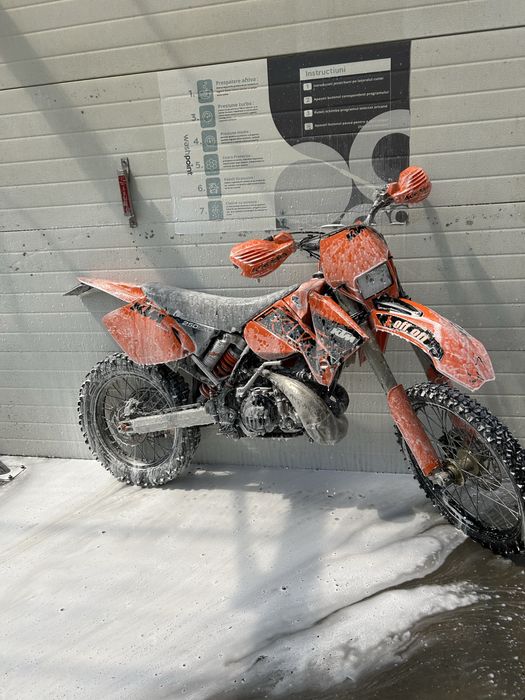 Ktm 2003 250 2t mai multe detalii in privat