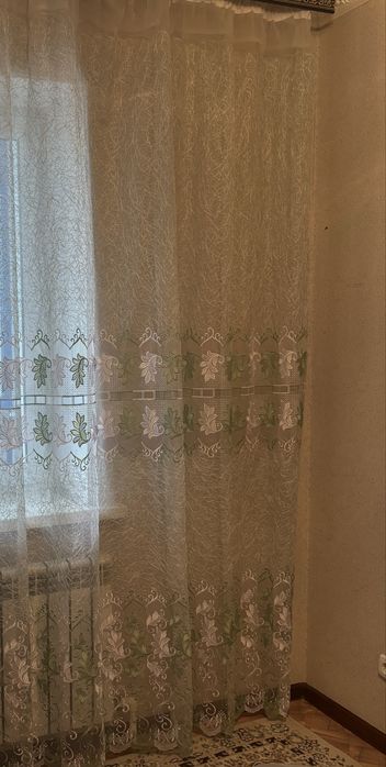 Продам тюль в отличном состояний