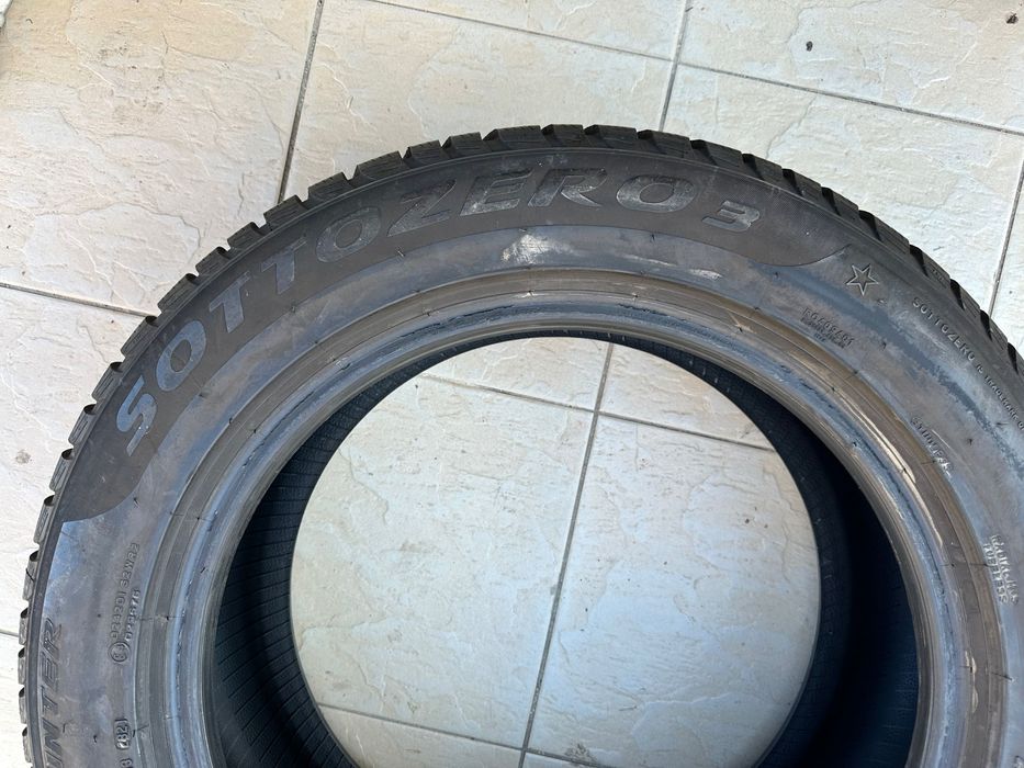 Гуми зимни гума 225/55/17” PIRELLI SOTTOZERO 3