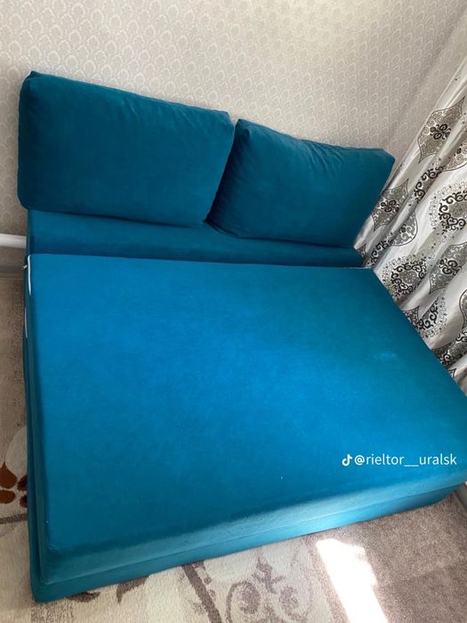 Диван безкаркасный